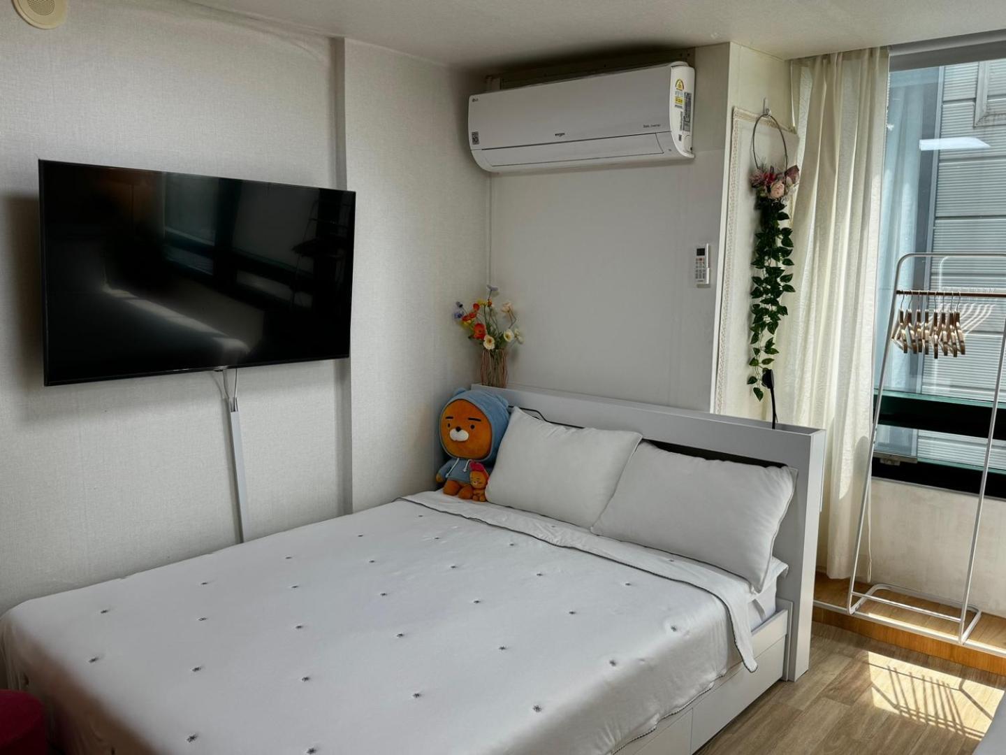 Апартаменти If House Hongdae Сеул Екстер'єр фото