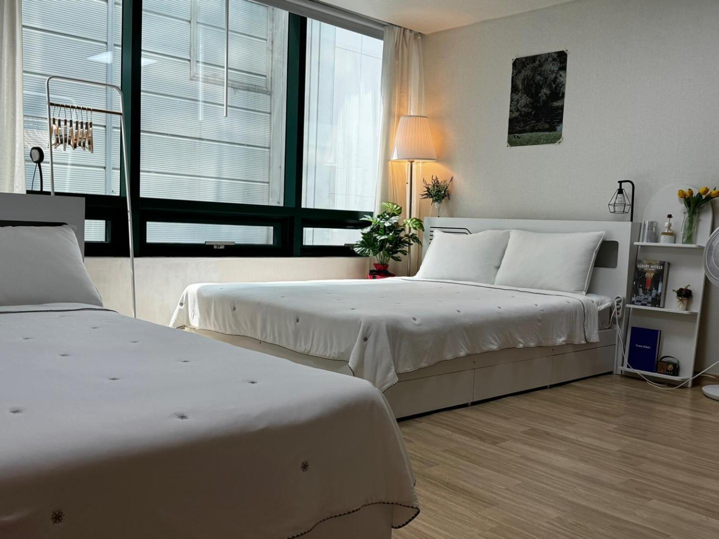 Апартаменти If House Hongdae Сеул Екстер'єр фото